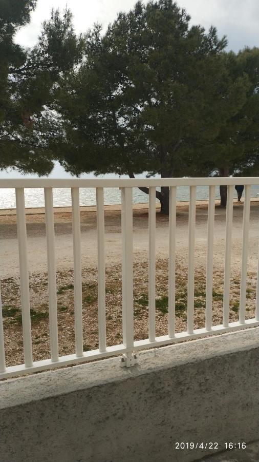 Diklo Beach Apartments Robert & Renata Задар Екстериор снимка