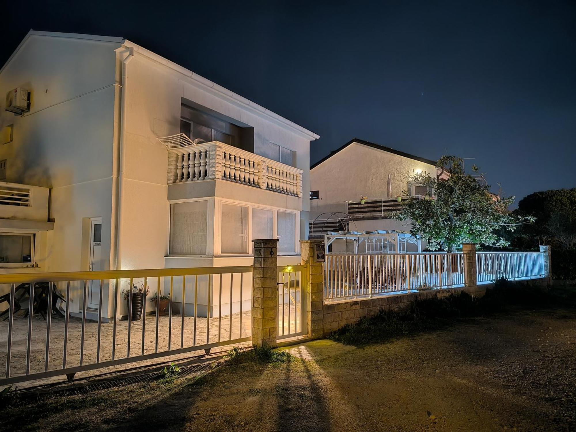 Diklo Beach Apartments Robert & Renata Задар Екстериор снимка