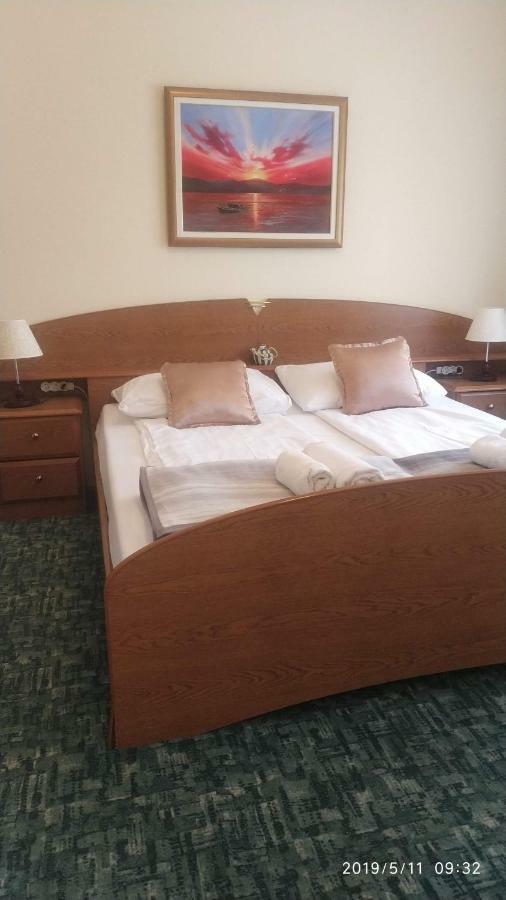 Diklo Beach Apartments Robert & Renata Задар Екстериор снимка